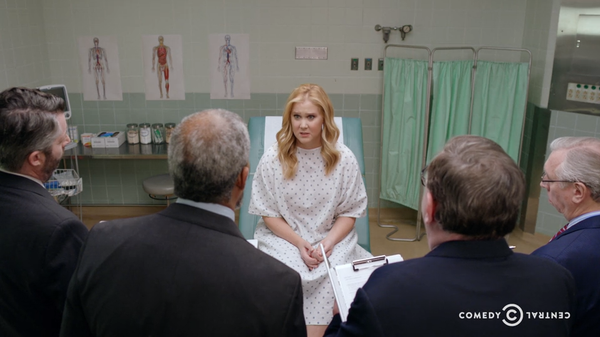 MG Asks: Are Chaperons During Your OBGYN Exams Recommended or Required?
